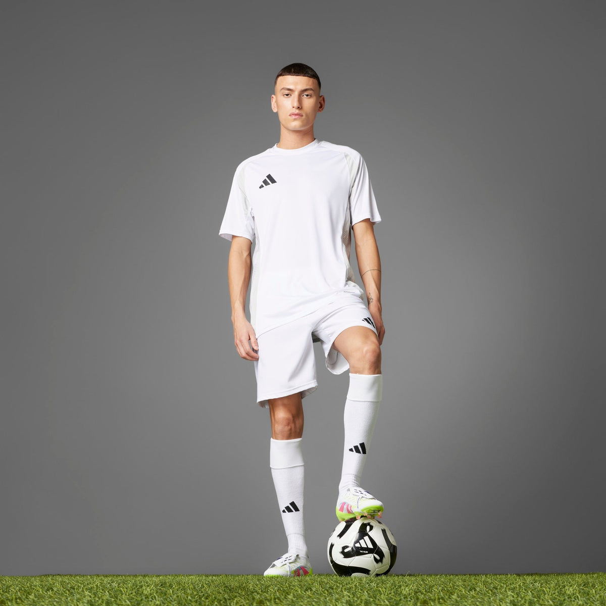 adidas Predator Elite Fold-Over Tongue