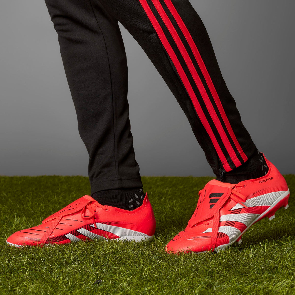 adidas Predator League Fold-Over Tongue