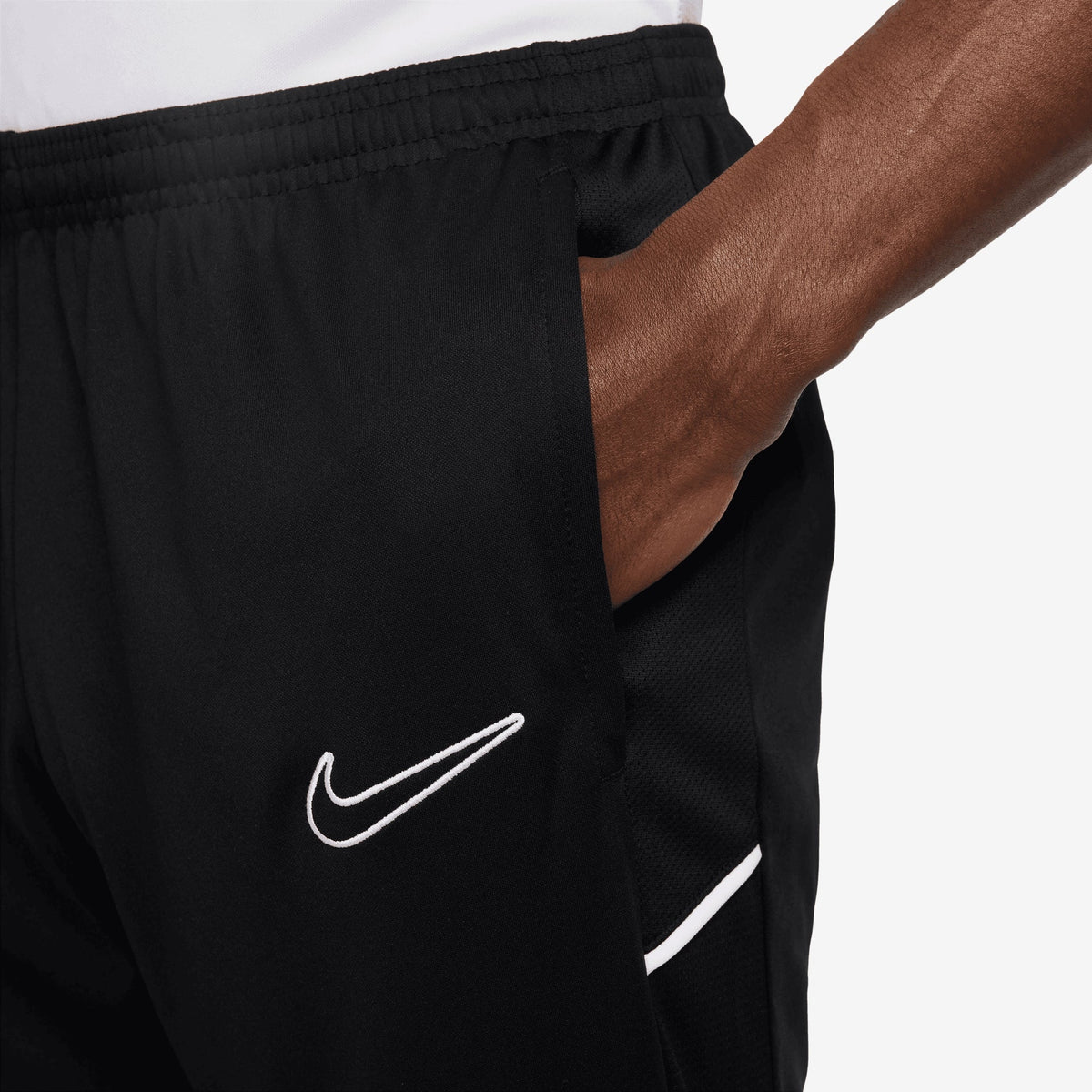 Nike Academy 25