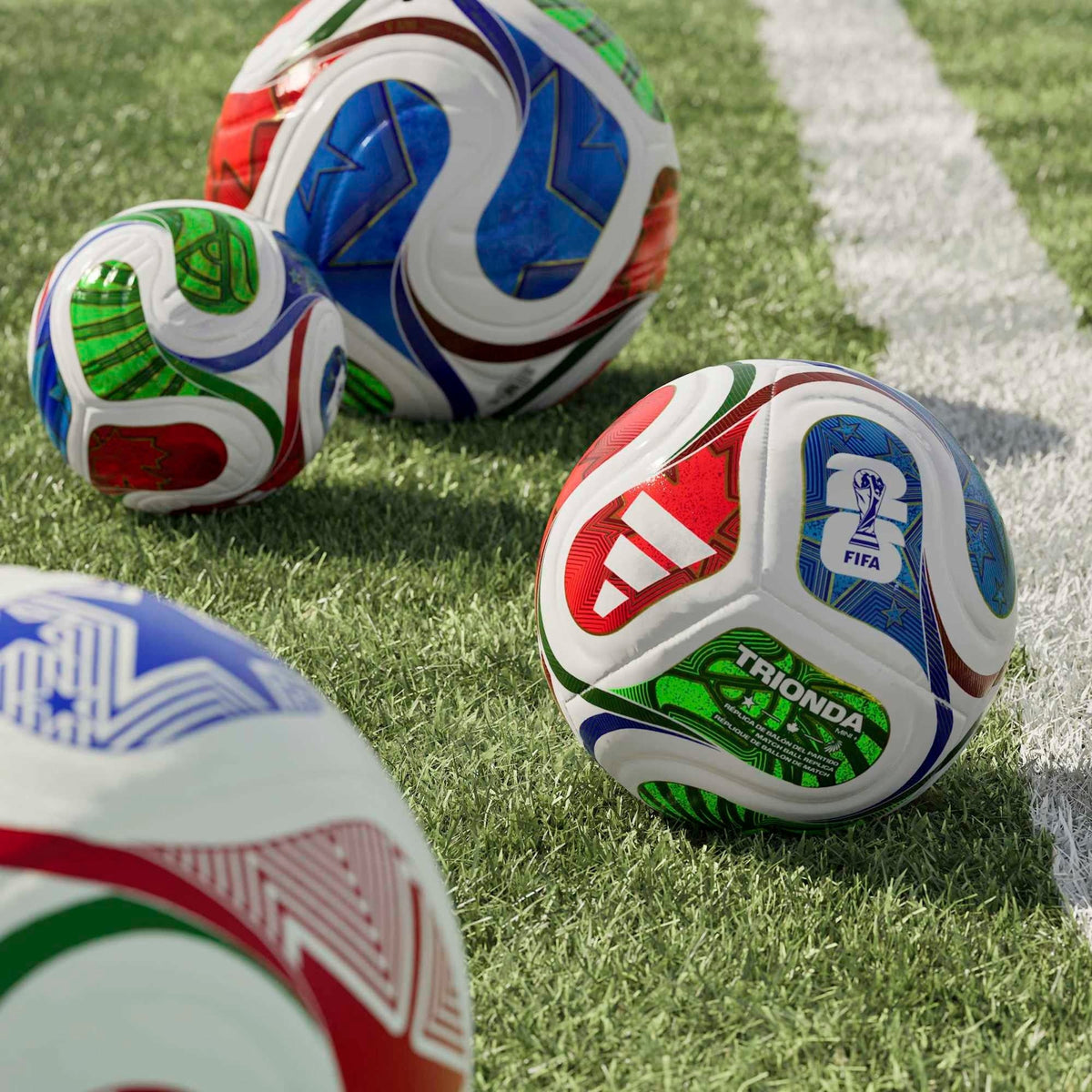 adidas FIFA World Cup 26™ Trionda Mini+