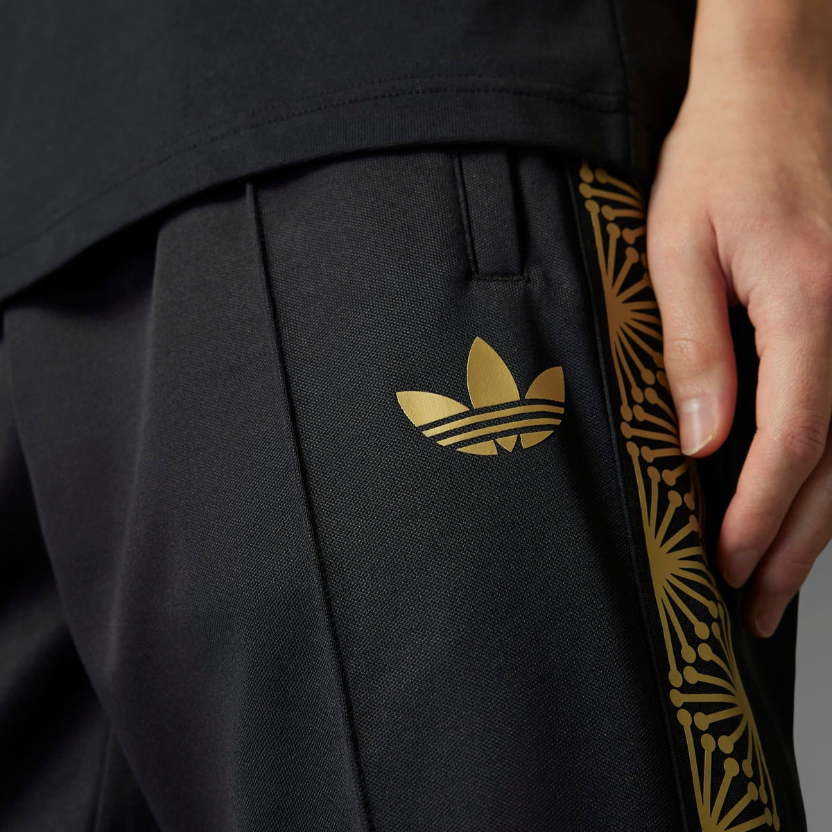 adidas Mexico 2025 Gold Track