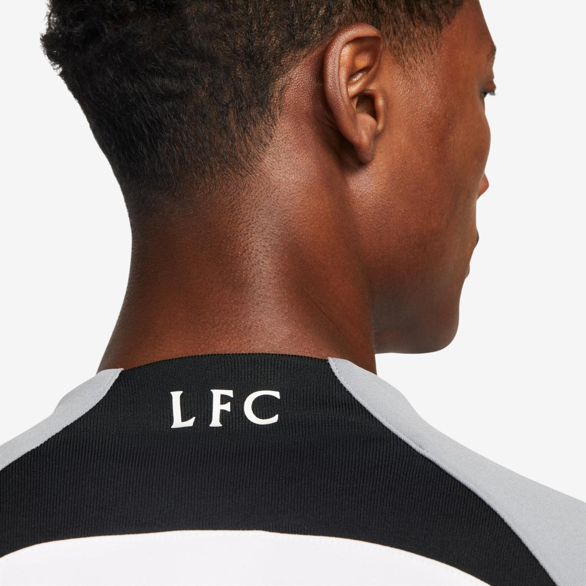 Nike Liverpool FC Academy Pro Anthem