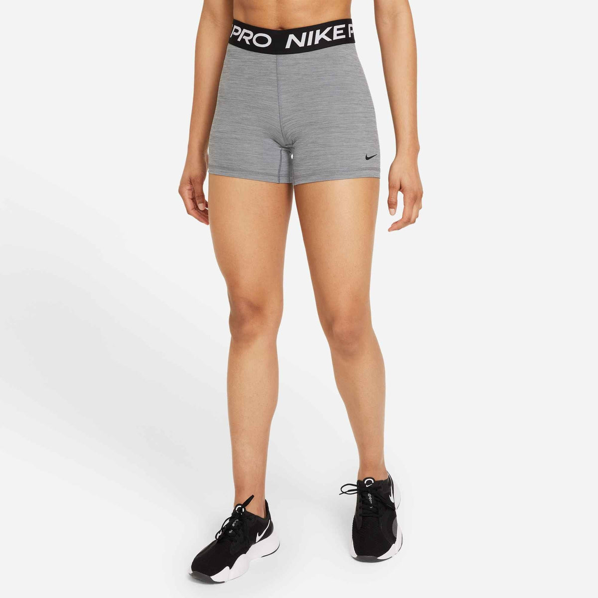 Nike Pro 365