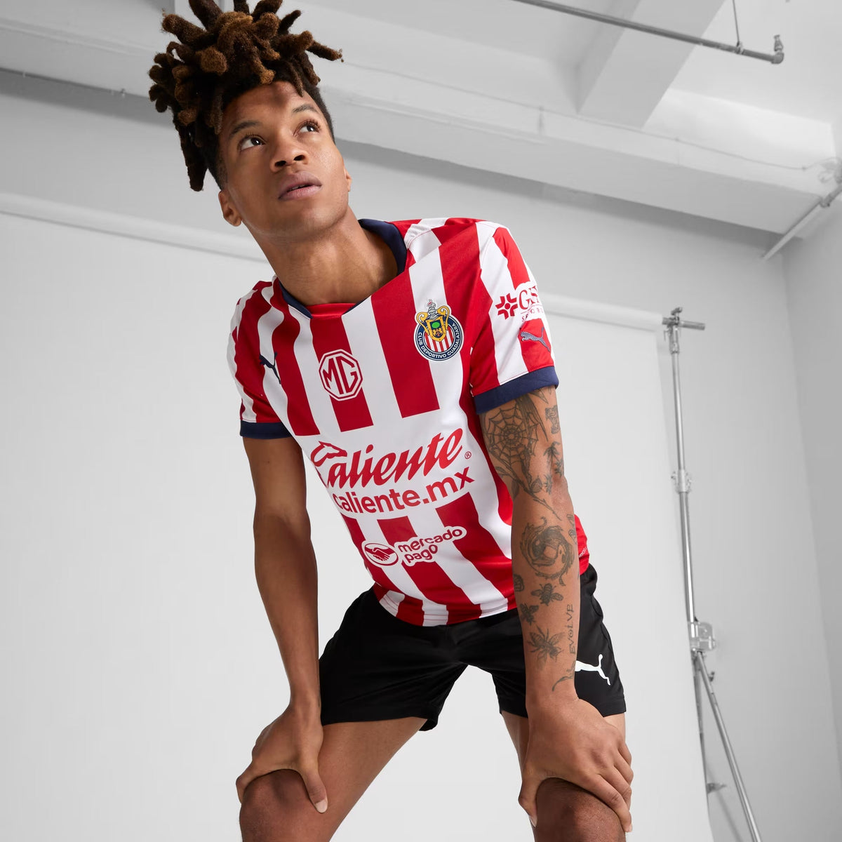 PUMA Chivas 2024/25 Match Home Promotional