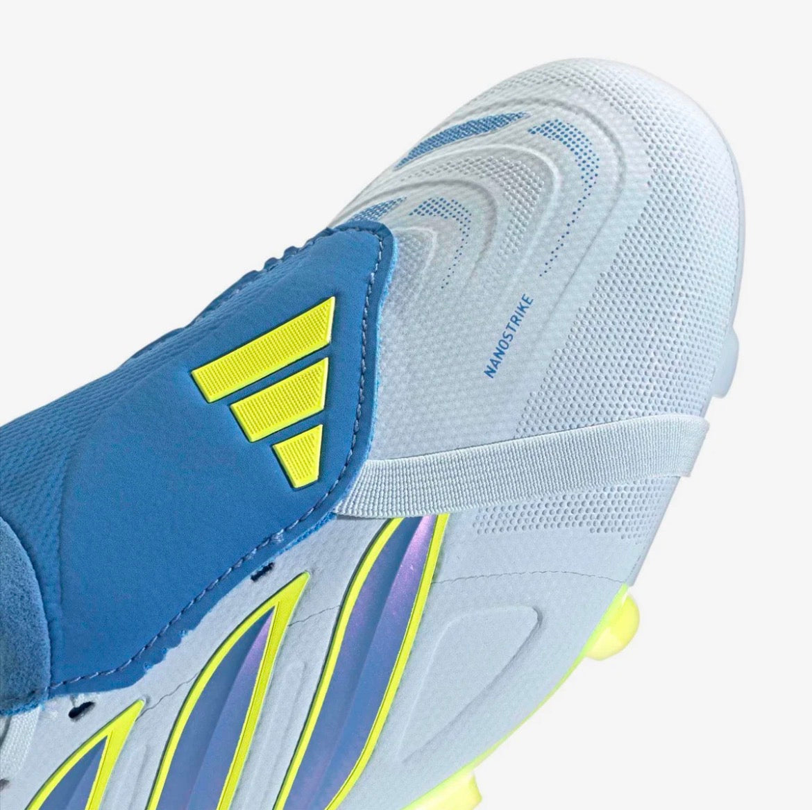 adidas Predator League Fold-Over Tongue