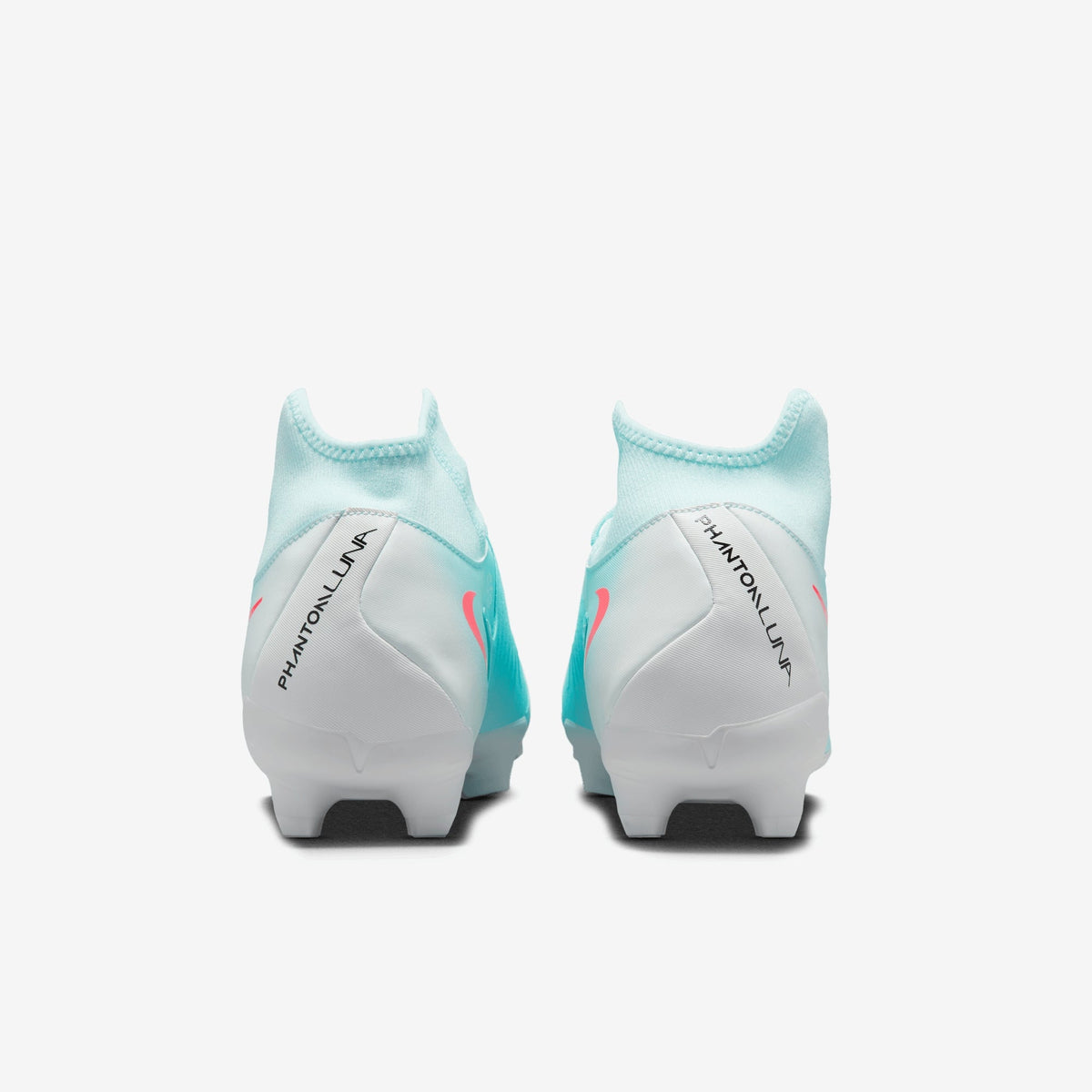 Nike Phantom Luna 2 Academy