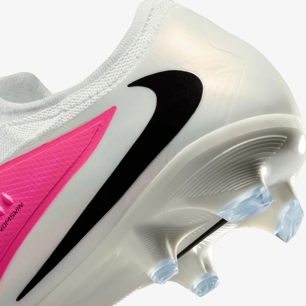 Nike Phantom 6 Low Pro