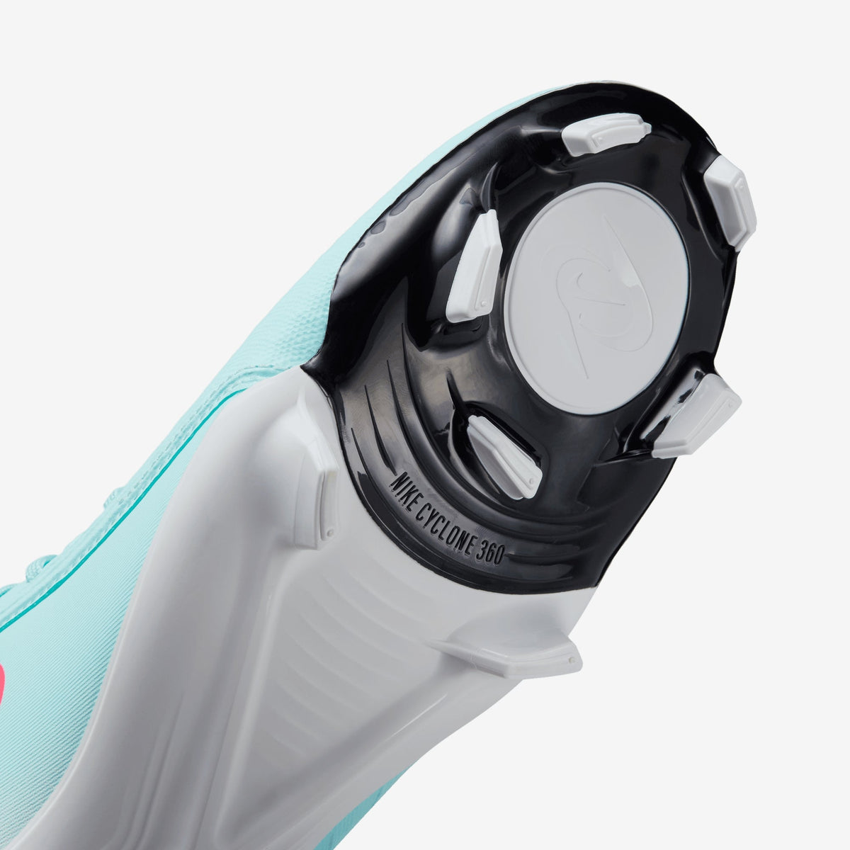 Nike Phantom Luna 2 Academy