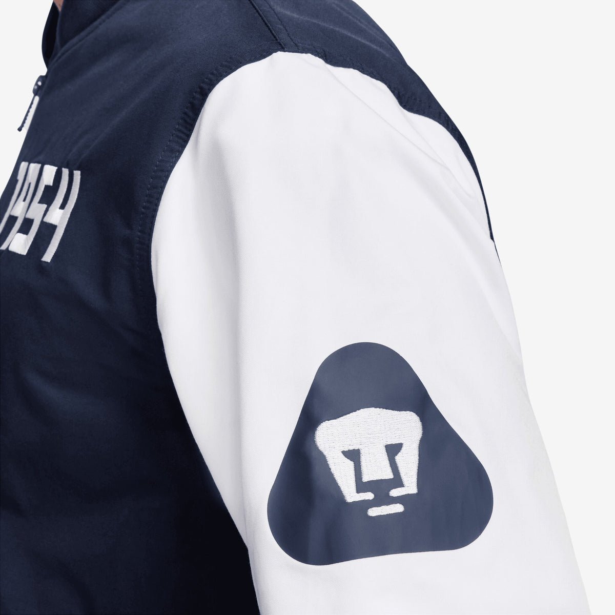 Nike Pumas UNAM Sport Essentials