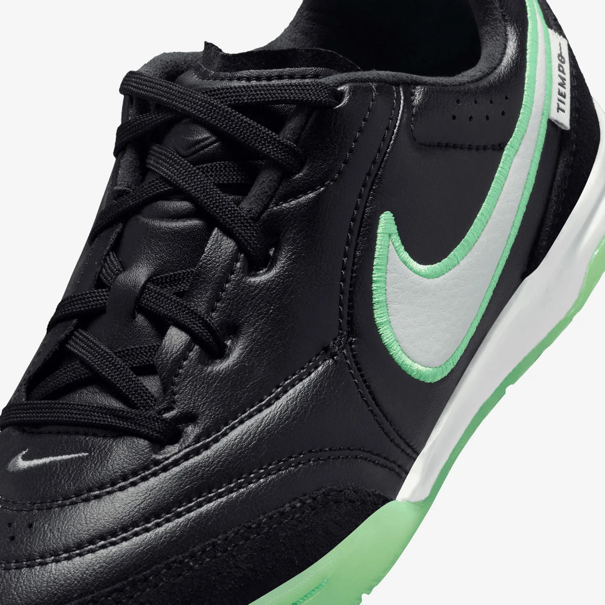 Nike Jr. Tiempo Streetgato