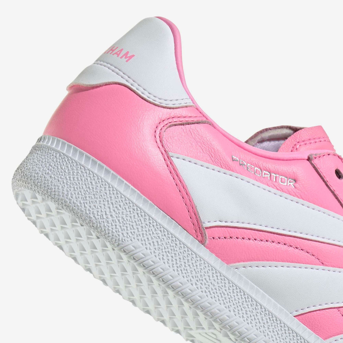 adidas Predator Freestyle