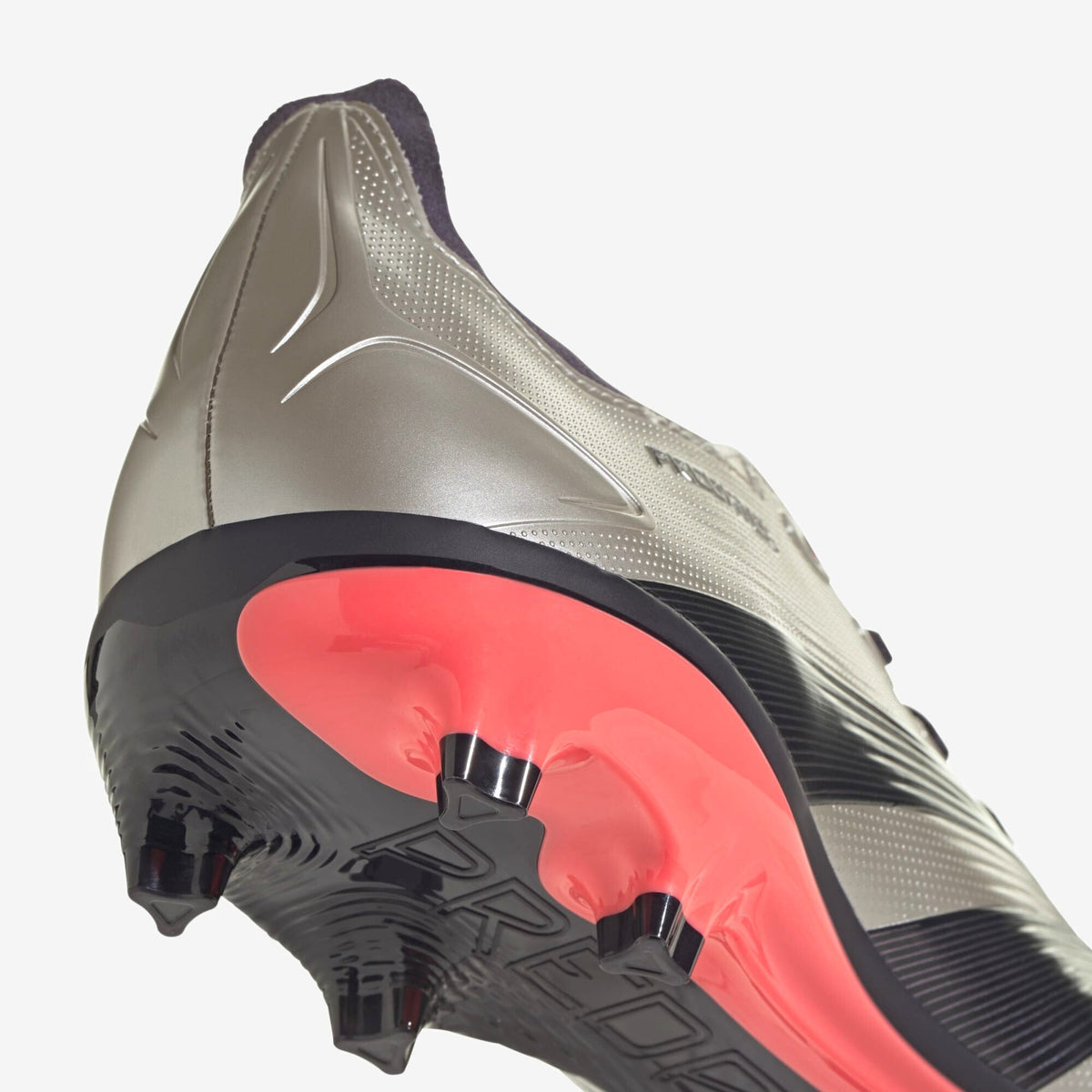 adidas Predator League