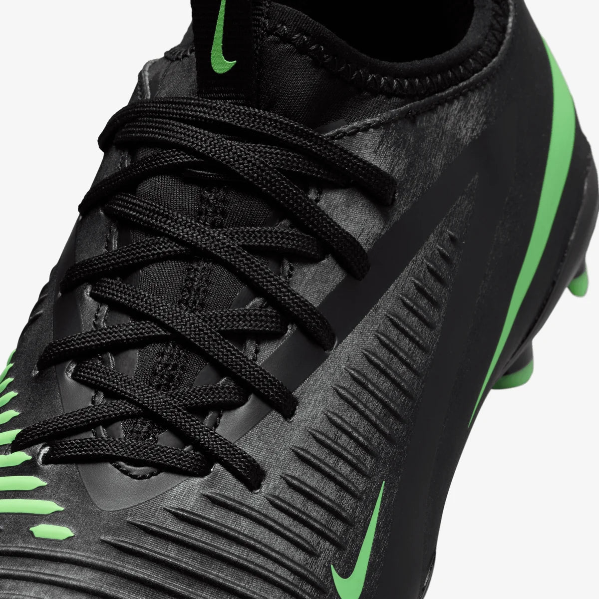 Nike Jr. Phantom 6 Low Academy
