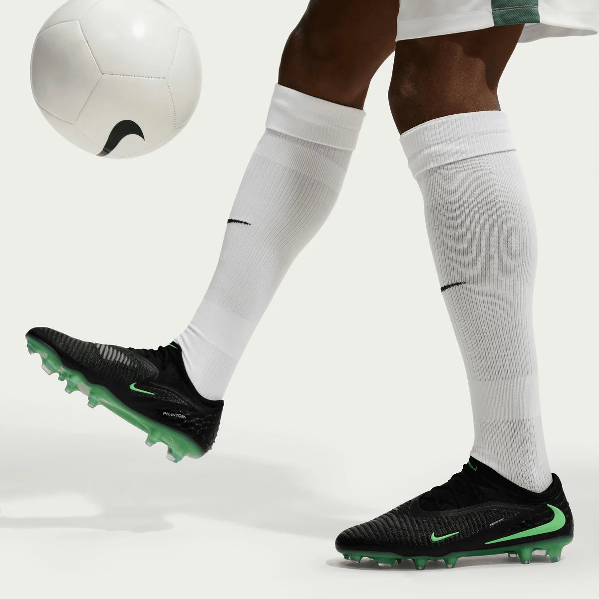 Nike Phantom 6 Low Elite
