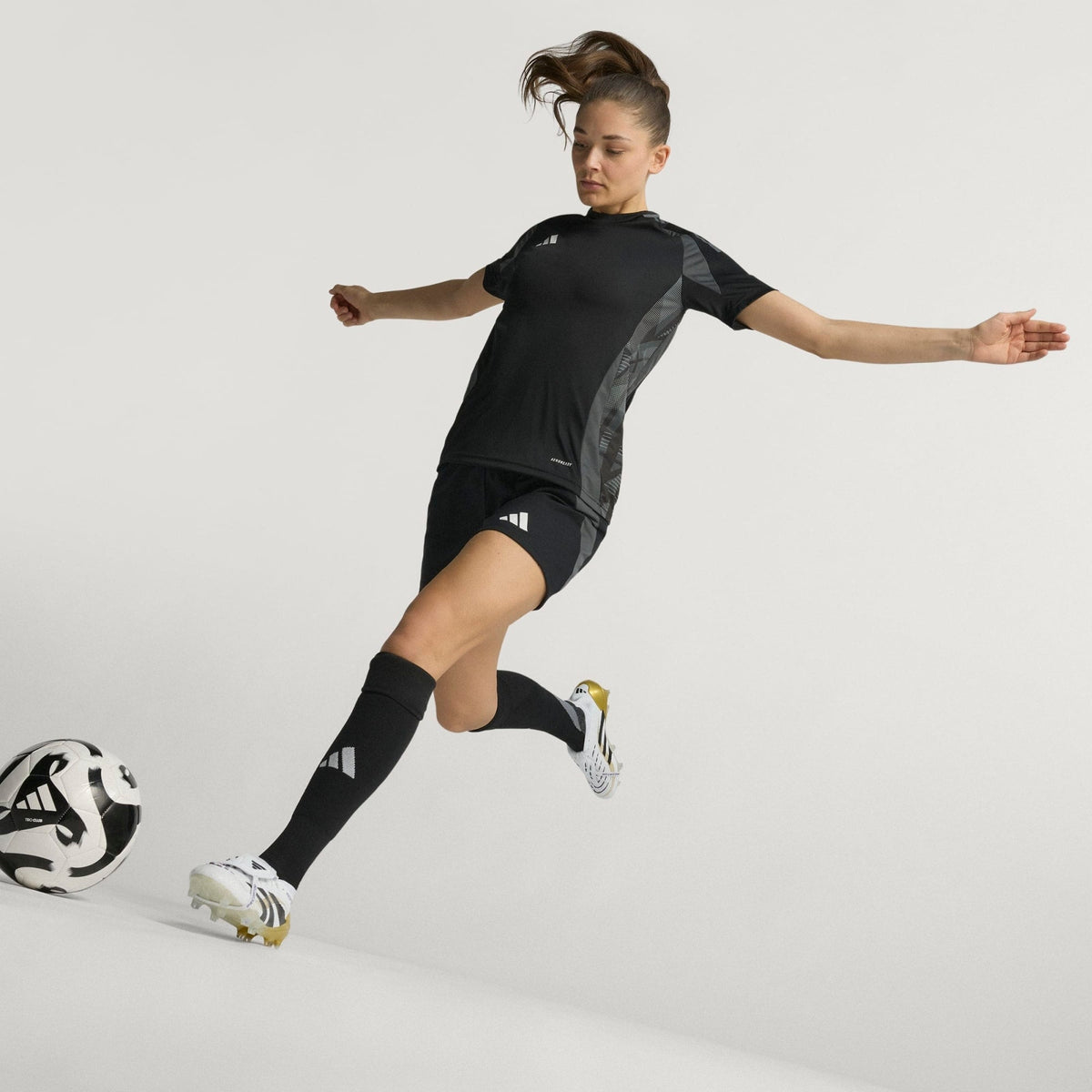 adidas Predator Elite Fold-Over Tongue