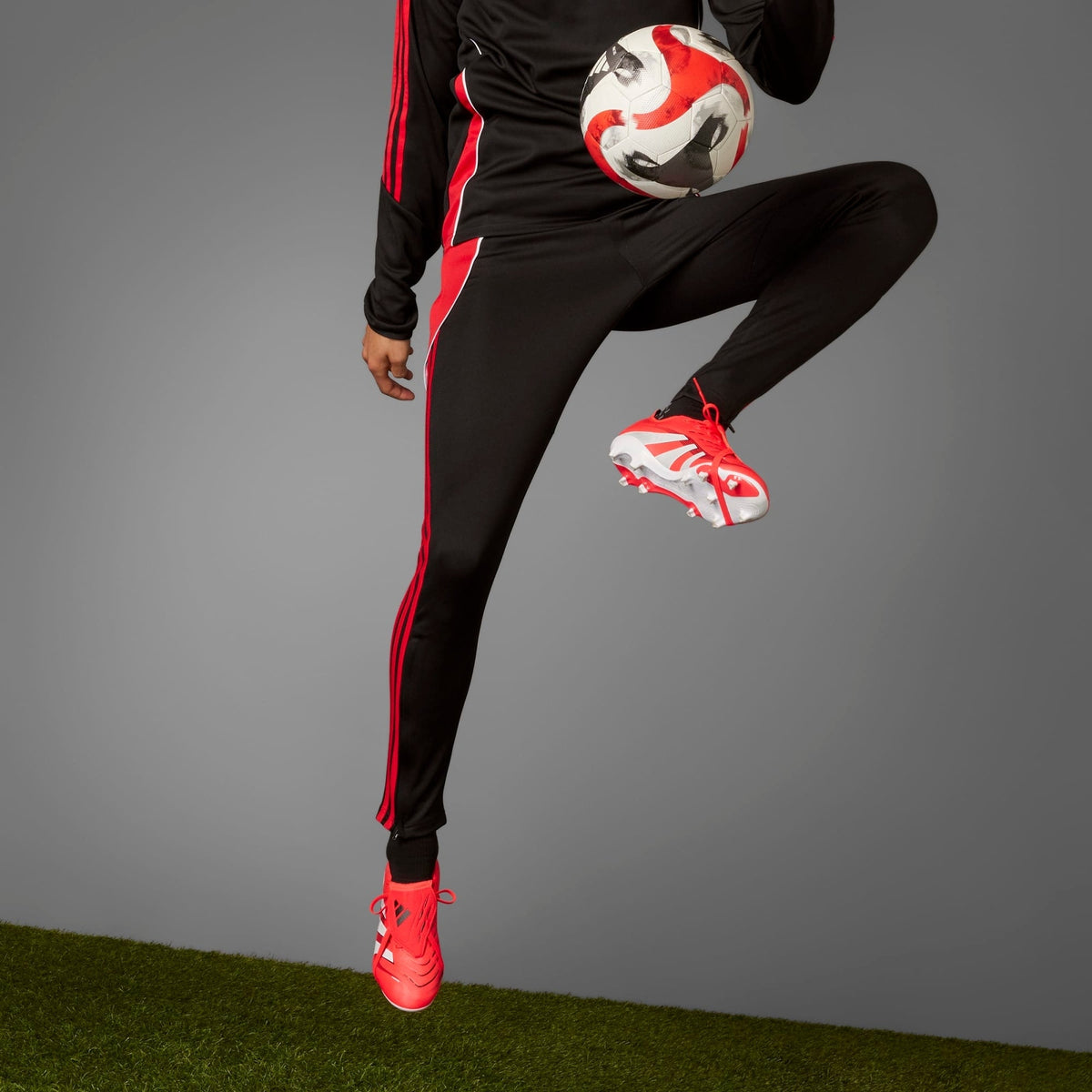 adidas Predator League Fold-Over Tongue