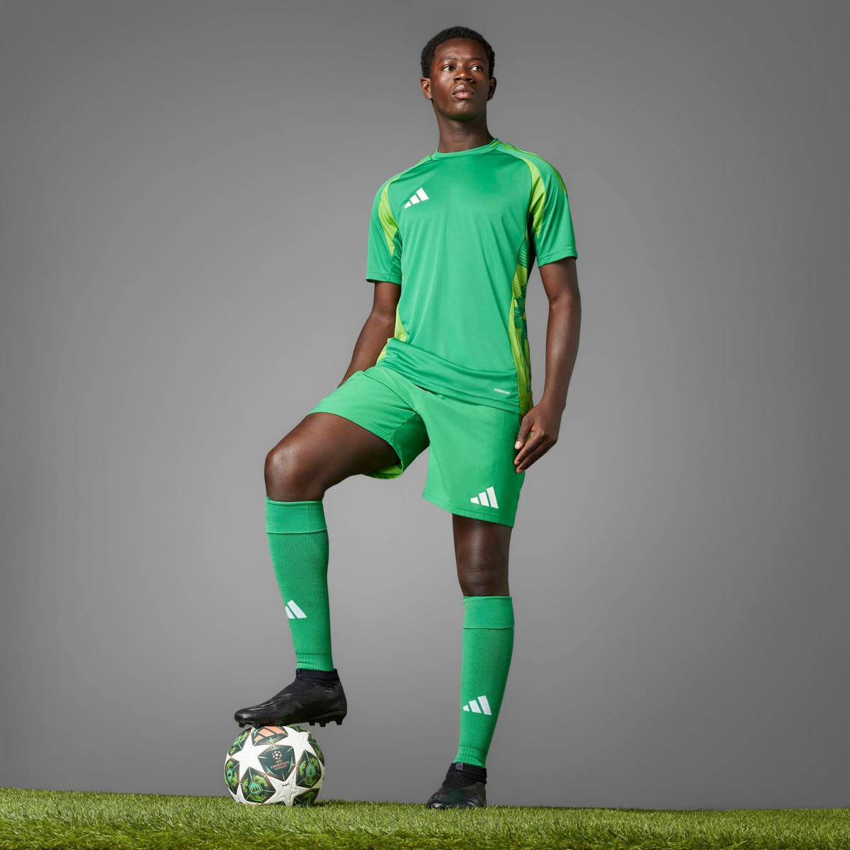 adidas UEFA Champions League Pro 24/25 Knockout Phase
