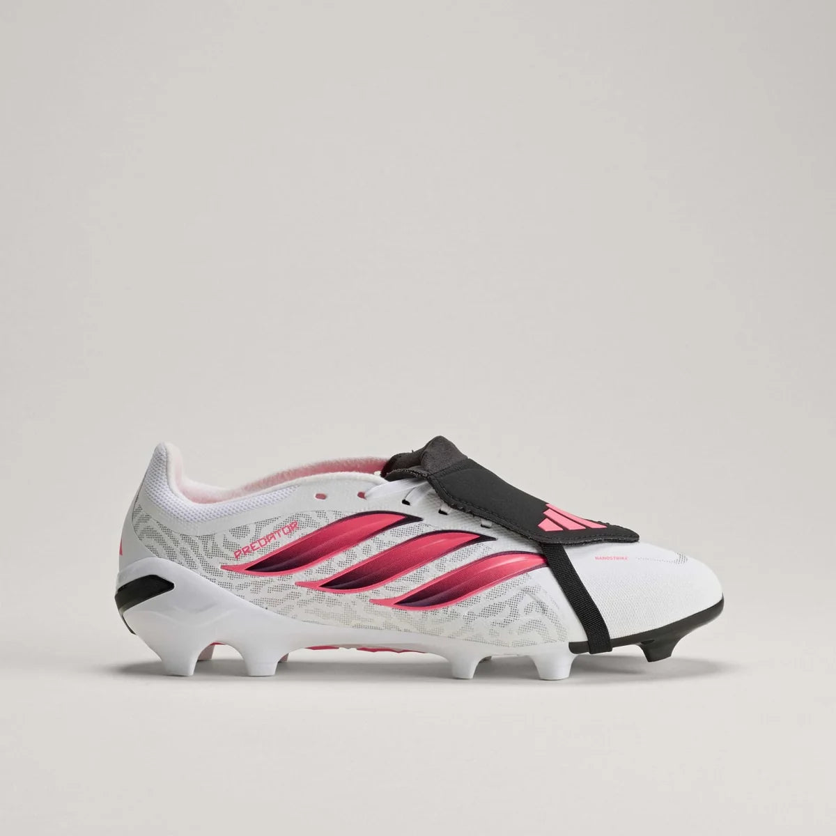 adidas Predator League Fold-Over Tongue