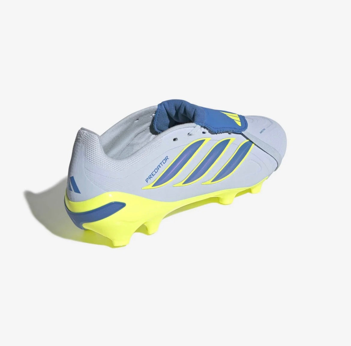adidas Predator League Fold-Over Tongue