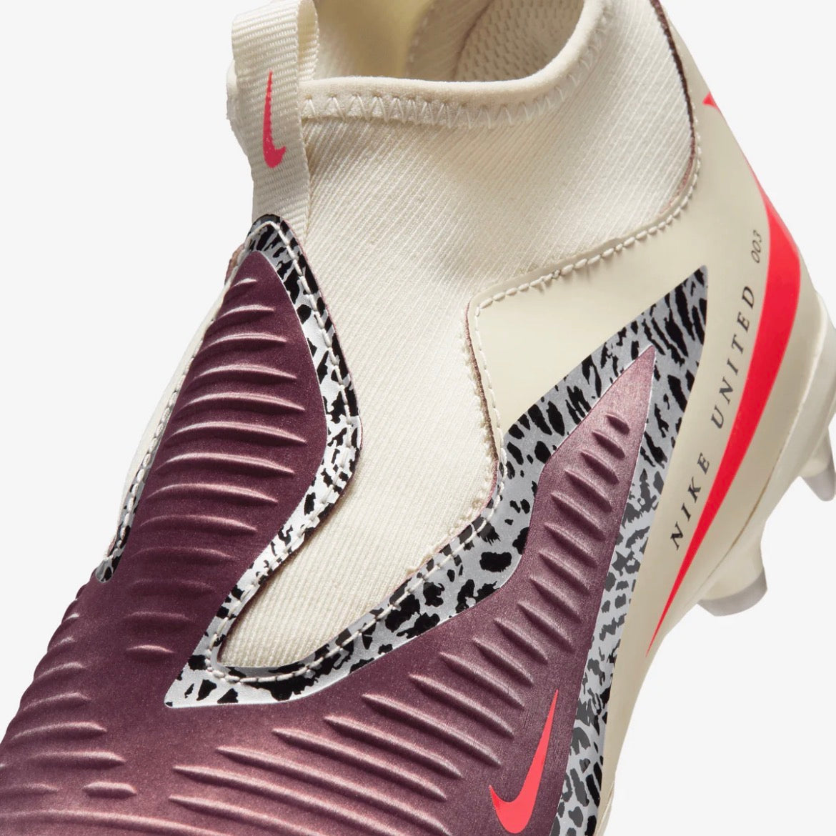 Nike United Jr. Phantom 6 High Academy