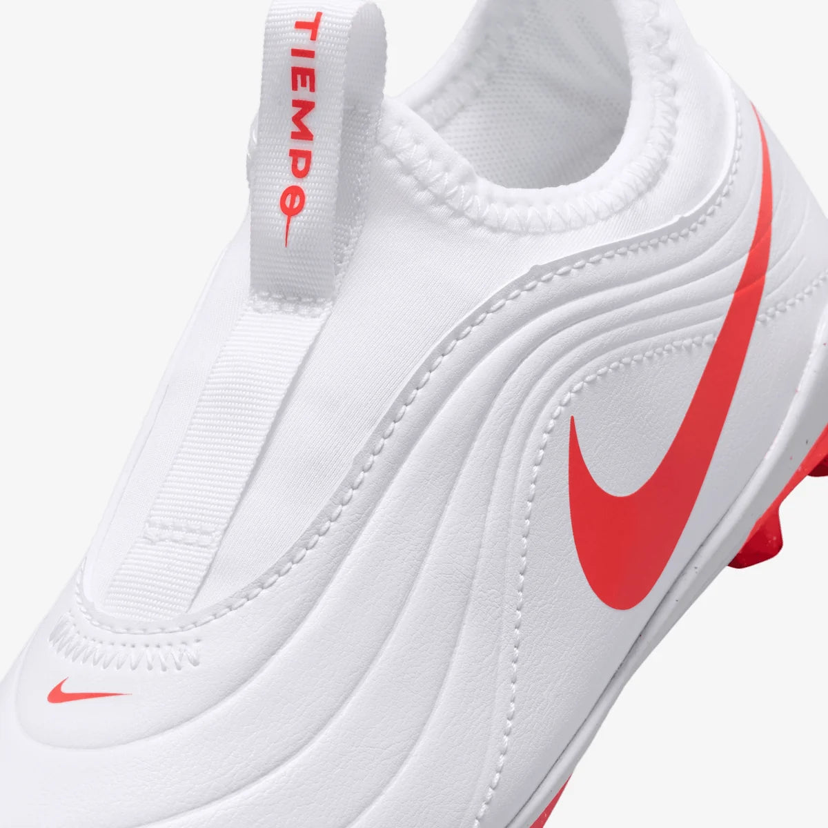 Nike Jr. Tiempo Maestro Club