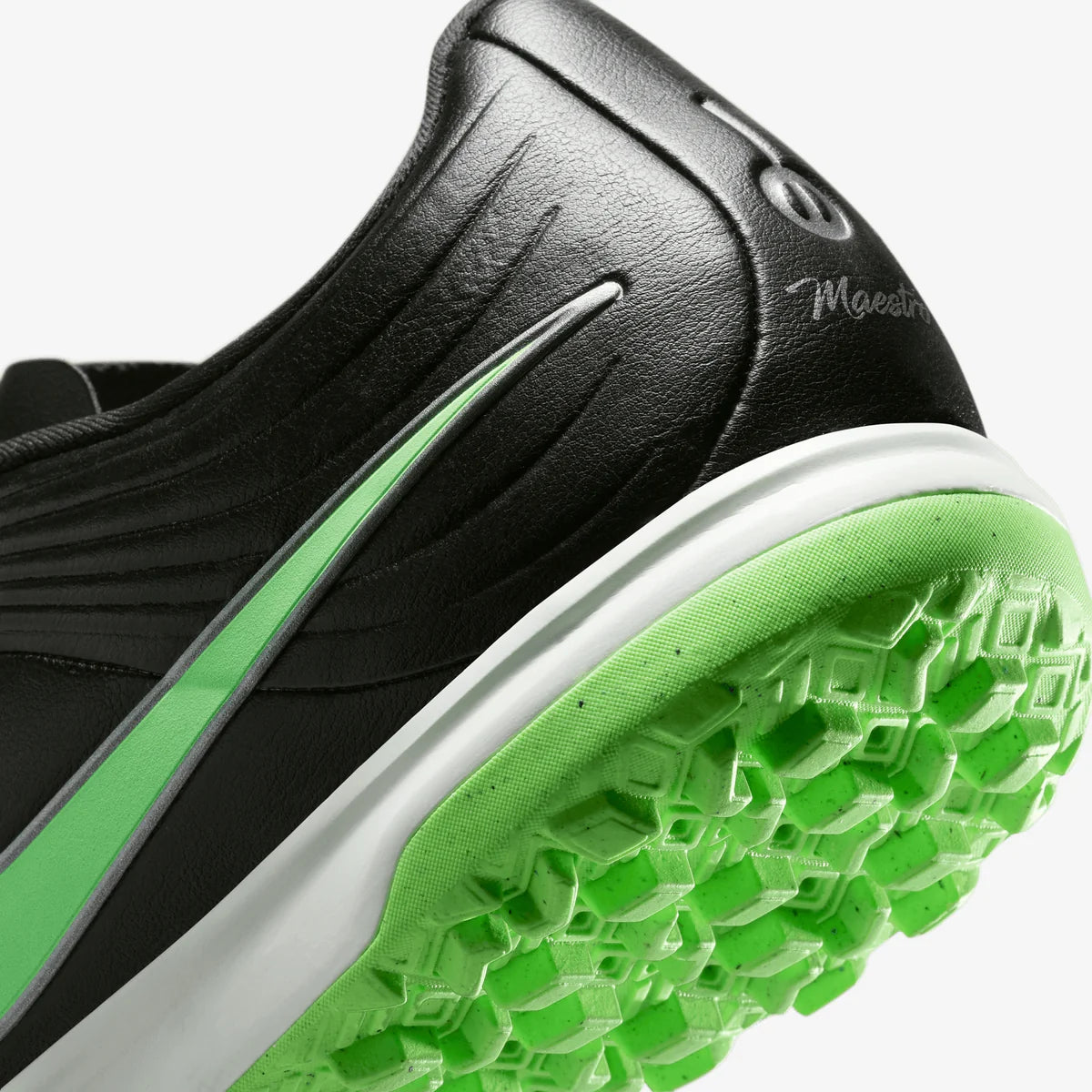 Nike Tiempo Maestro Academy