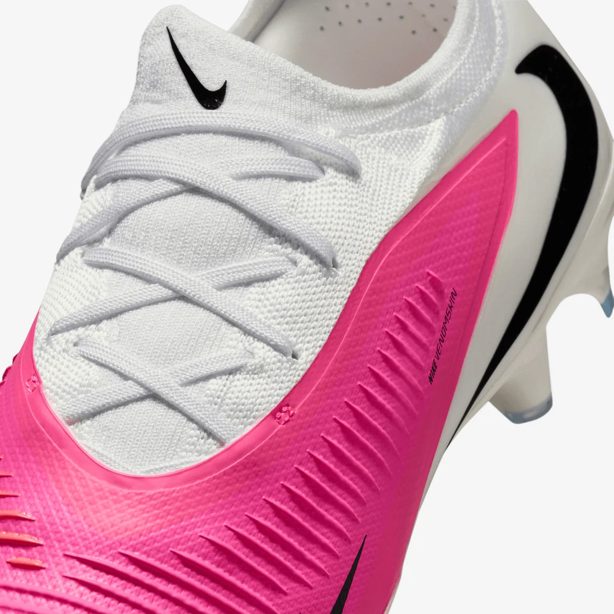 Nike Phantom 6 Low Pro